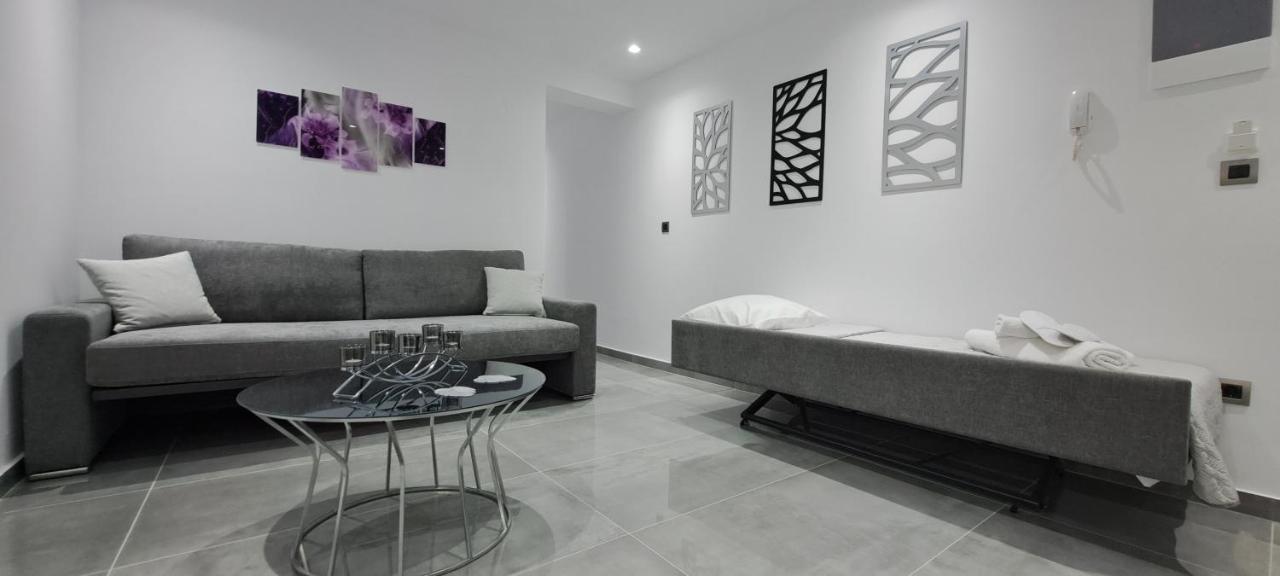 Km Luxury Apart Downtown Kandiye Dış mekan fotoğraf