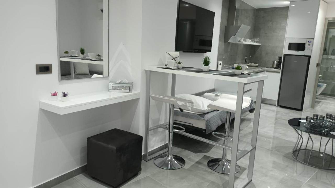 Km Luxury Apart Downtown Kandiye Dış mekan fotoğraf